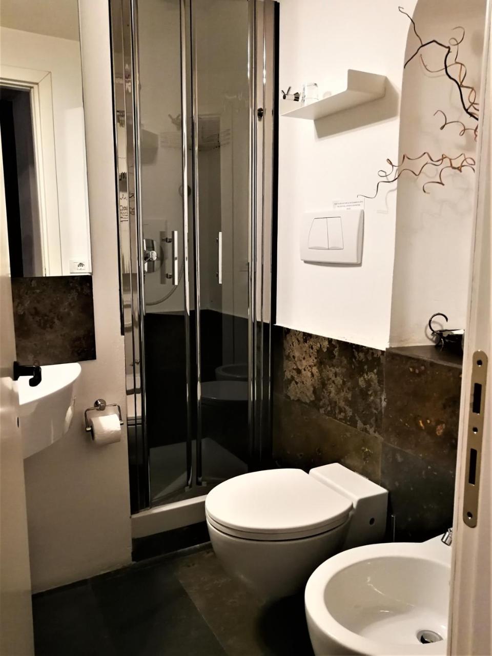 Appartement Casa Virgilio In Monti à Rome Extérieur photo